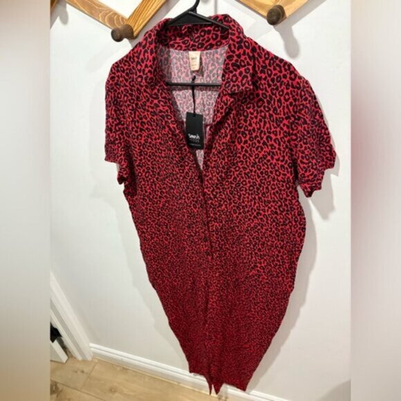 Smash + Tess Roxy Roaring Red Romper - Picture 2 of 9